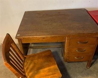 Vintage Wood Desk With Great Wood Bankers Desk Swivel Chair