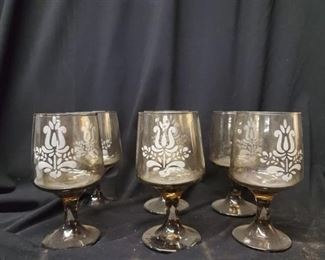 Set of 6 Phaltzgraff Yorktowne Smokey Stem Glasses