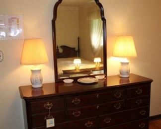 DREXEL DRESSER, LAMPS