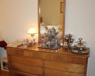 VINTAGE DRESSER W/MIRROR, SILVER PLATE