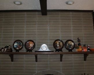 COLLECTOR PLATES, MANTLE CLOCK