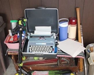 TYPEWRITER, SCOOTER