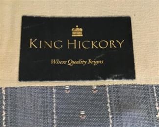 King Hickory Sofa Excellent Condition.