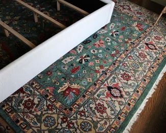 Handknotted wool rug with vegetable dyes