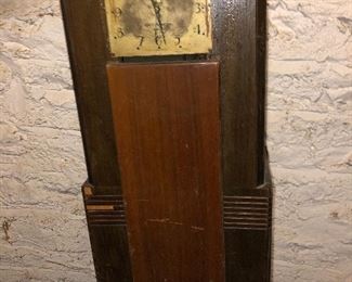 Antique clock (Electric tube)