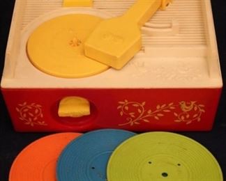 Lot# 2019 - Fisher-Price Toy Record Play