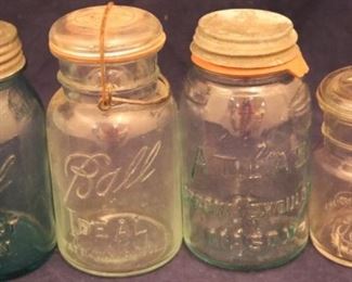 Lot# 2051 - Lot of 4 Glass Mason Jars