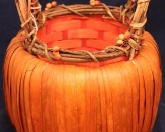 Lot# 2106 - Pumpkin Shaped Basket