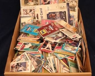 Lot# 2129 - Tray Lot of Assorted Sports 