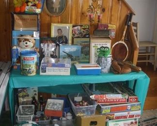 ANOTHER PICTURES OF VINTAGE TOYS N GAMES