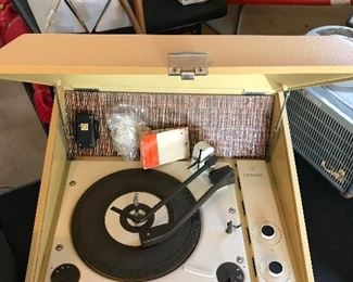 Working vintage zenith Record player