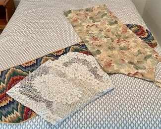 Item 150:  Lot of Assorted Size Table Runners:  $15