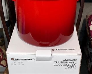Item 223:  Le Creuset Stockpot (missing lid but can easily be replaced): $45  