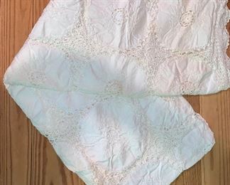 Item 324:  Lace Tablecloth:  $15