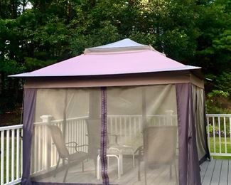 Item 160:  Outdoor Screened Tent $150