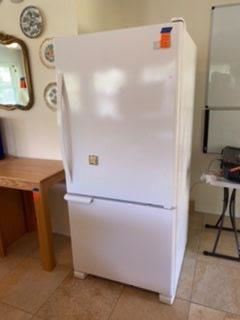$225 single door fridge and freezer at bottom 