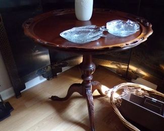 nice lamp table
