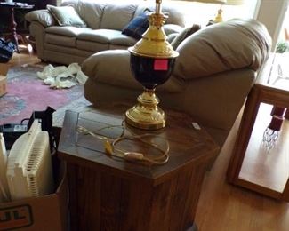 lamp table
