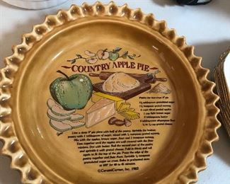 Country Apple Pie Dish