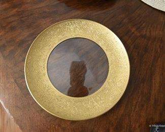 Gold rimmed clear glass plate $10
8.25" diameter