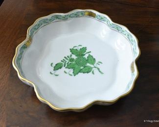 Herend Green "Chinese Bouquet" fluted edge bowl $55
5.5" diameter,