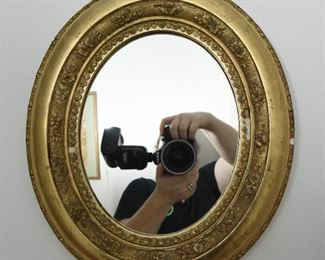 Small Oval Gilt Mirror $25
Approximate size 10" x 12"