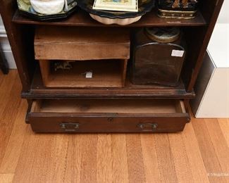 Open cupboard $55
(Doors missing)
26.75" wide, 9" deep, 37" tall