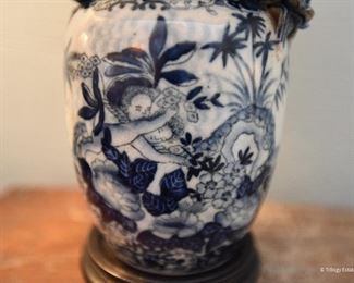 Blue Chinese Import Vase Lamp $35