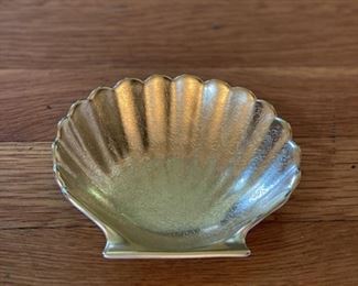 Pickard Gold Shell Trinket Dish $10