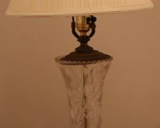 Lot# 2236 - Crystal Lamp