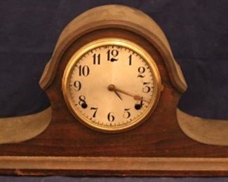 Lot# 2259 - Gilbert Mantle Clock - as is