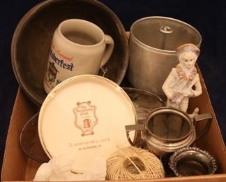 Lot# 2413 - Tray lot of assorted items
