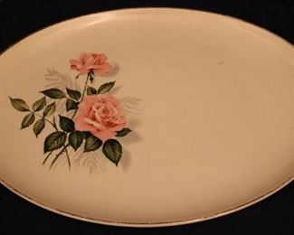 Lot# 2459 - Vintage serving Platter