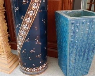 umbrella stand and ceramic stand