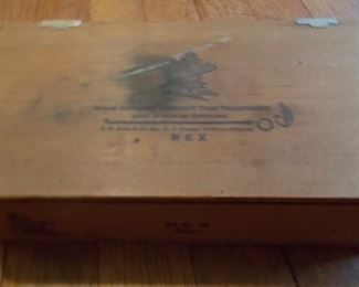 Wood cigar box