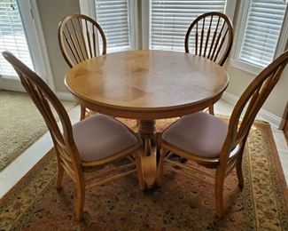 Pedestal Table Chairs