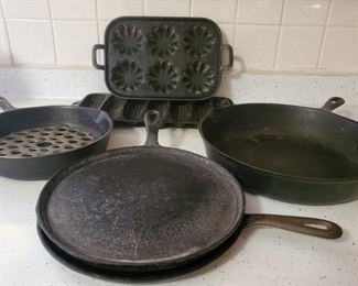 Vtg Cast Iron Cookware