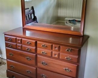 Vtg Cherry Dresser wMirror