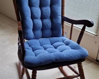 Vtg Walnut Rocking Chair
