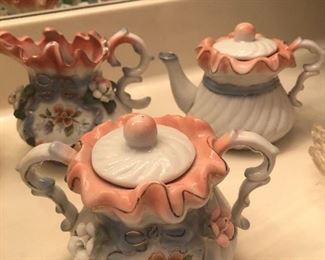 Porcelain tea servers 