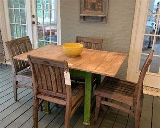 Amazing table and chairs!