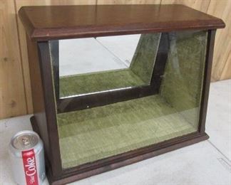 Counter Top Display Case w/Key