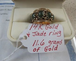 14K Gold & Jade Ring