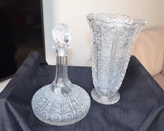 Antique Crystal Décanter and Vase