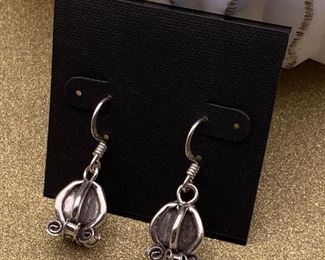 Fine silver dangle earrings from Thailand
