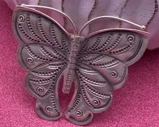 Fine silver butterfly pendant from Thailand