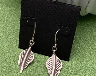 Fine silver leaf dangle earrings from Thailand