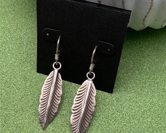 Fine silver leaf dangle earrings from Thailand