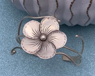 Fine silver floral cuff bracelet from Thailand