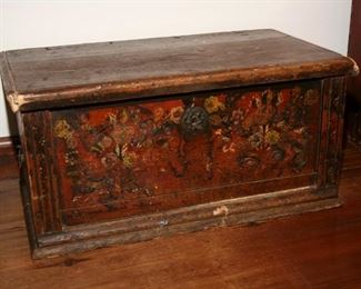 1800'S PAINTED TRUNK